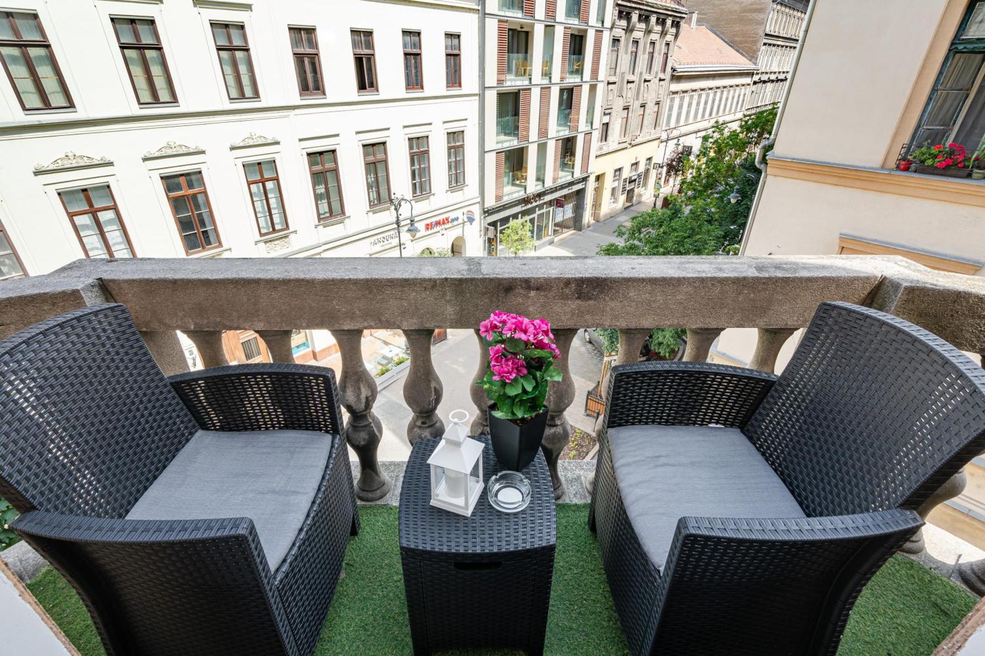 Kiraly 35 Luxury Apartment With Free Parking Budapešť Exteriér fotografie